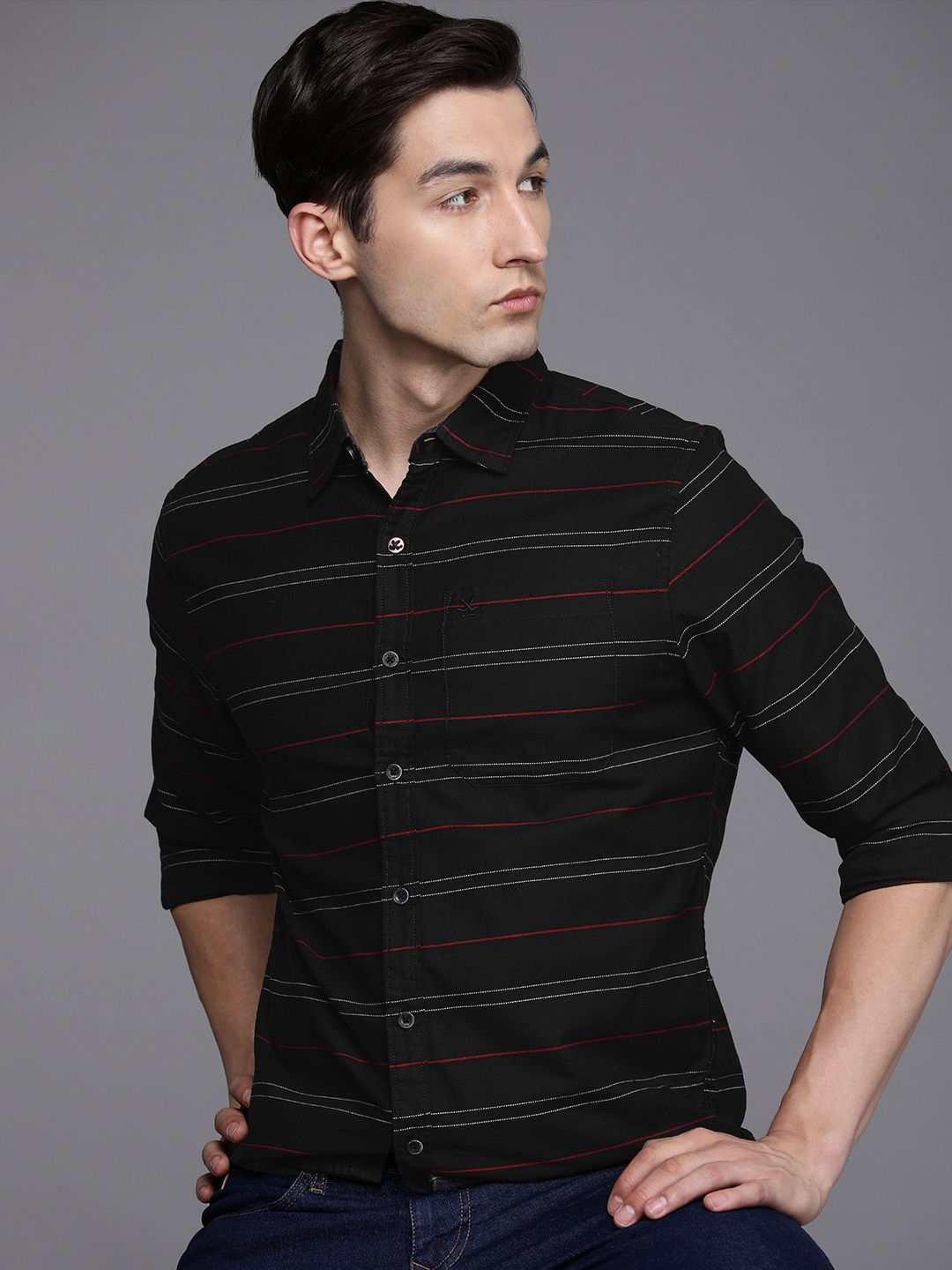 

WROGN Men Black Slim Fit Striped Casual Shirt
