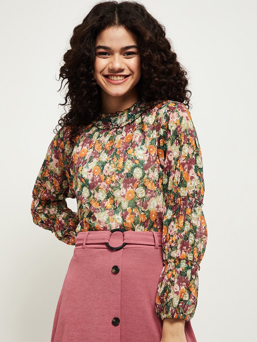 

max Black Floral Regular Top