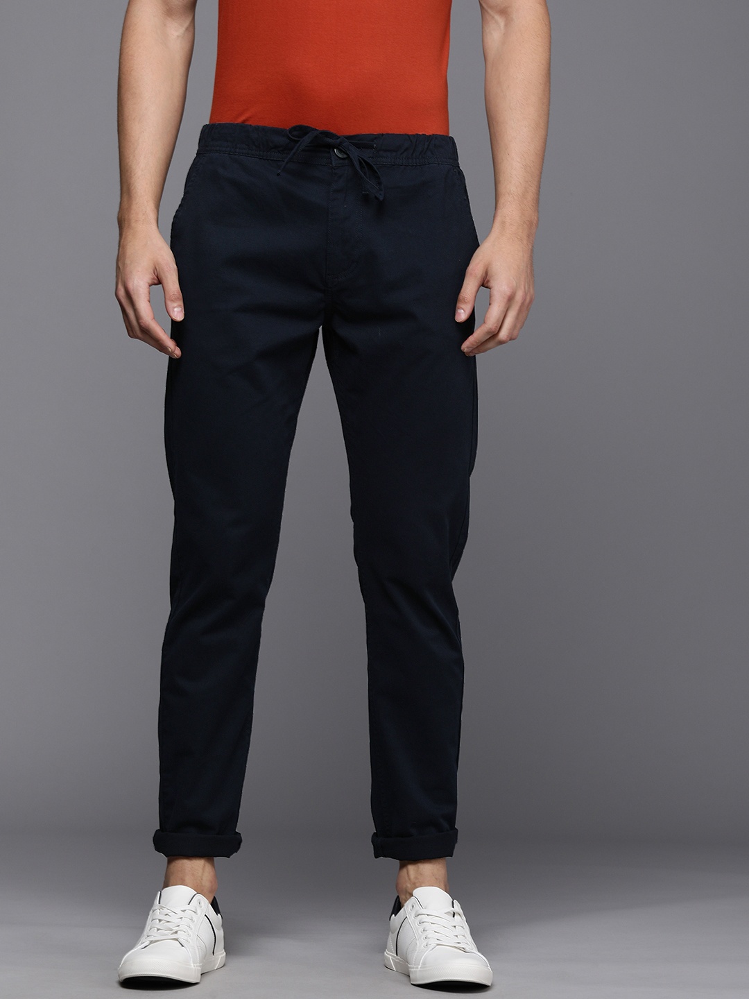 

WROGN Men Navy Blue Solid Slim Fit Regular Trousers