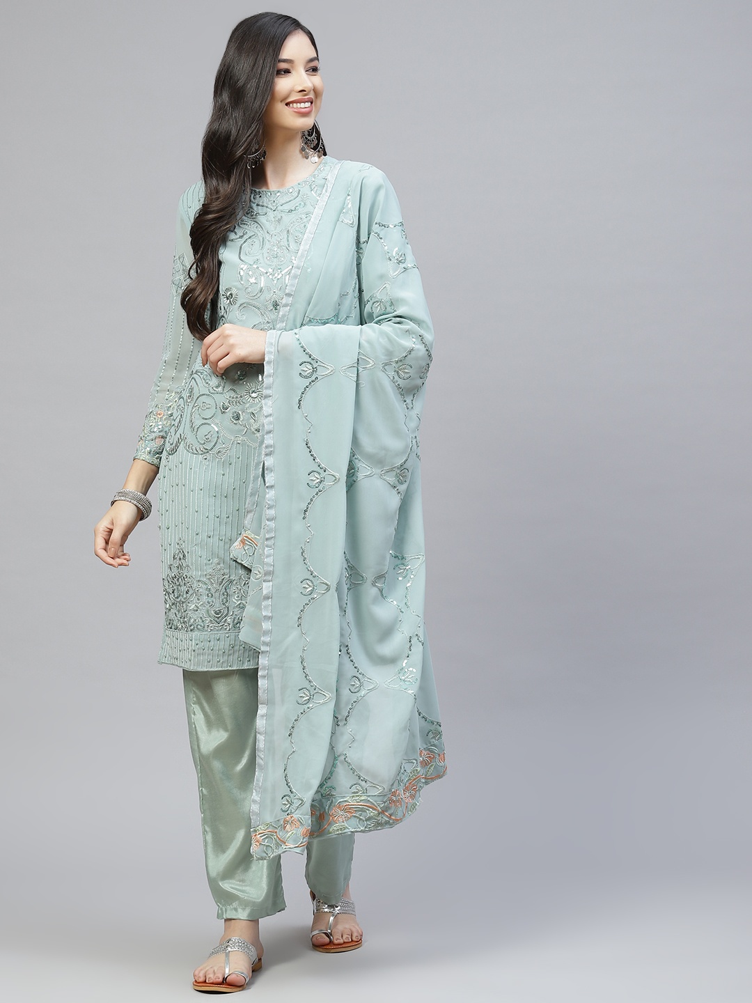 

Readiprint Fashions Women Green Embroidered Unstitched Dress Material