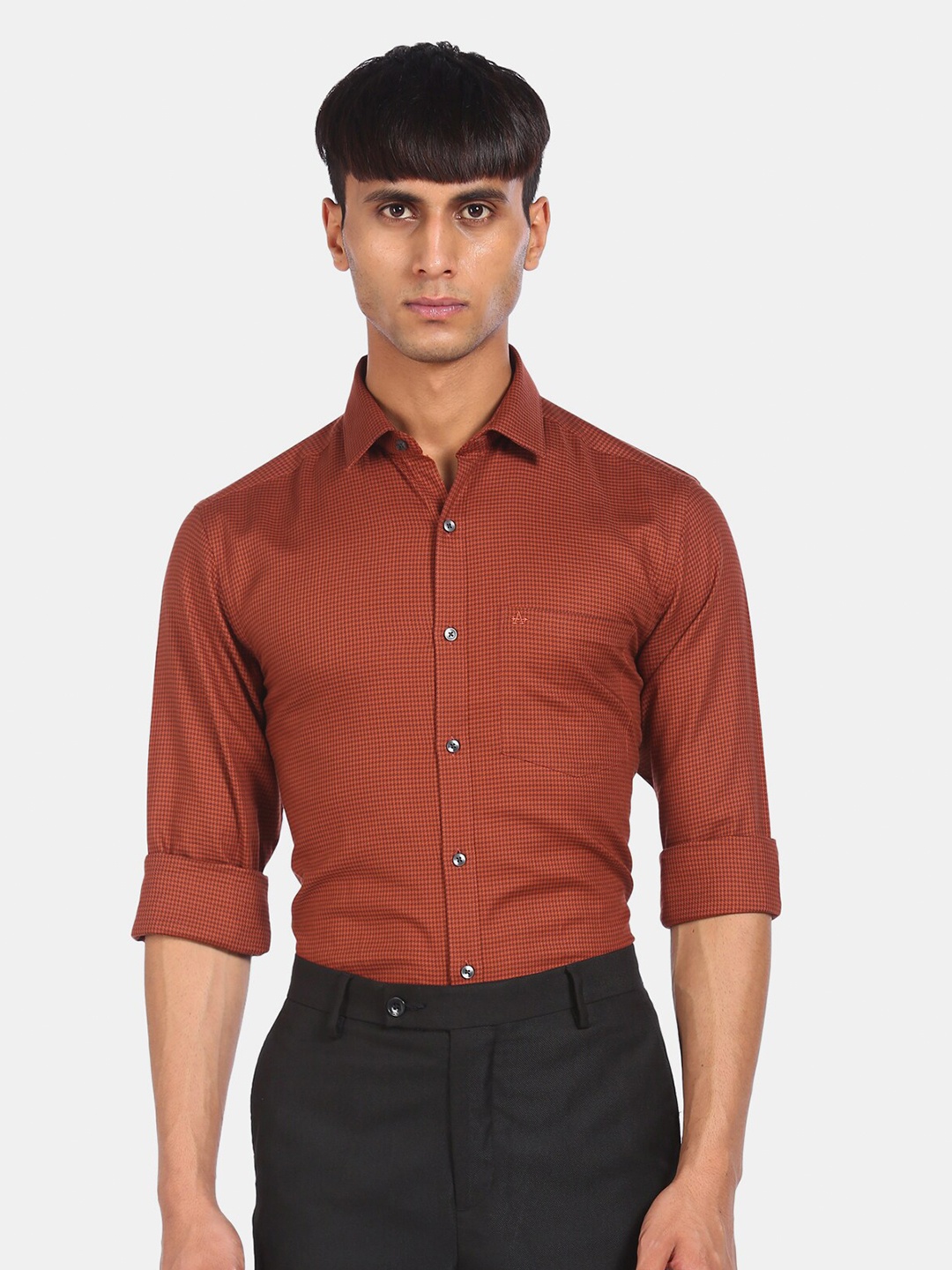 

Arrow Men Red Opaque Casual Shirt