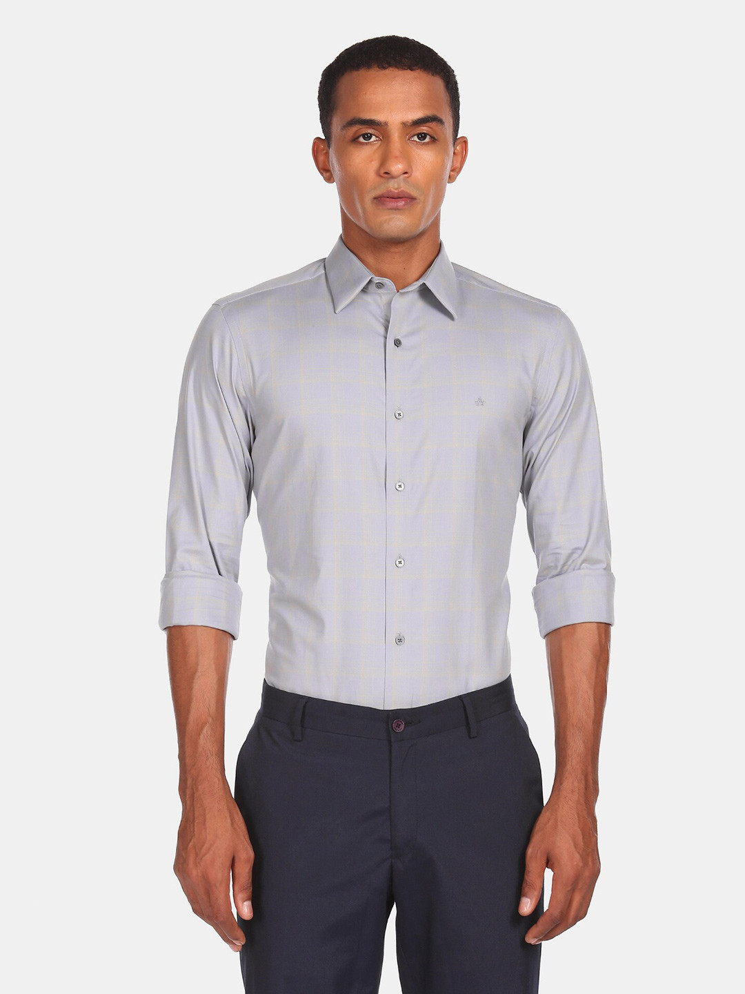 

Arrow New York Men Grey Slim Fit Opaque Casual Shirt