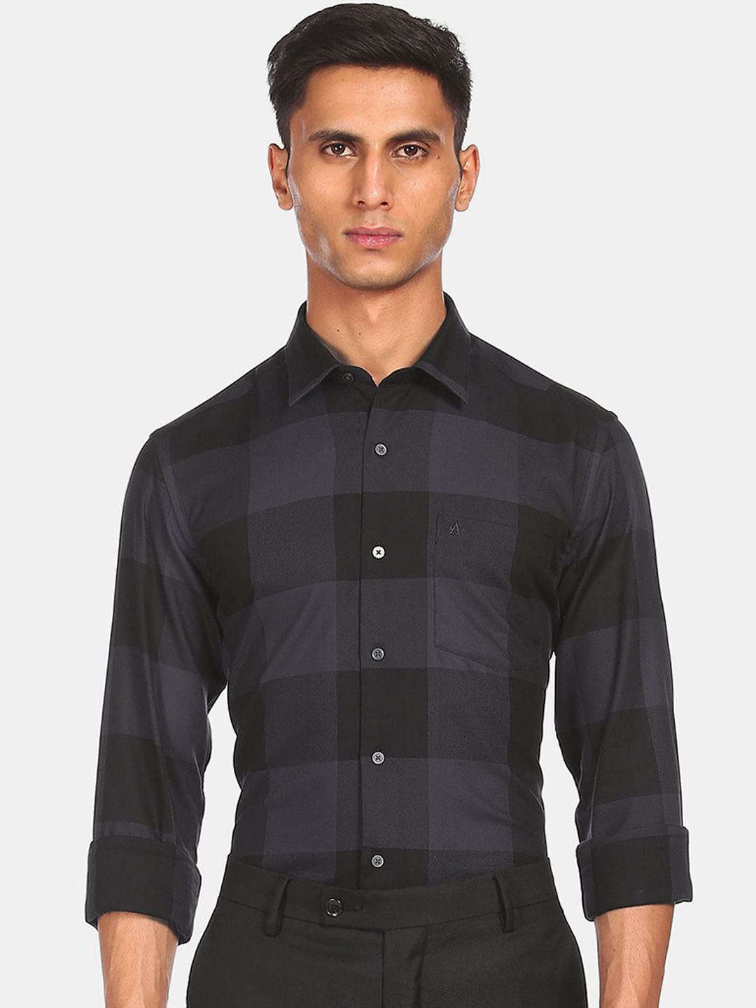 

Arrow New York Men Grey Opaque Checked Cotton Casual Shirt