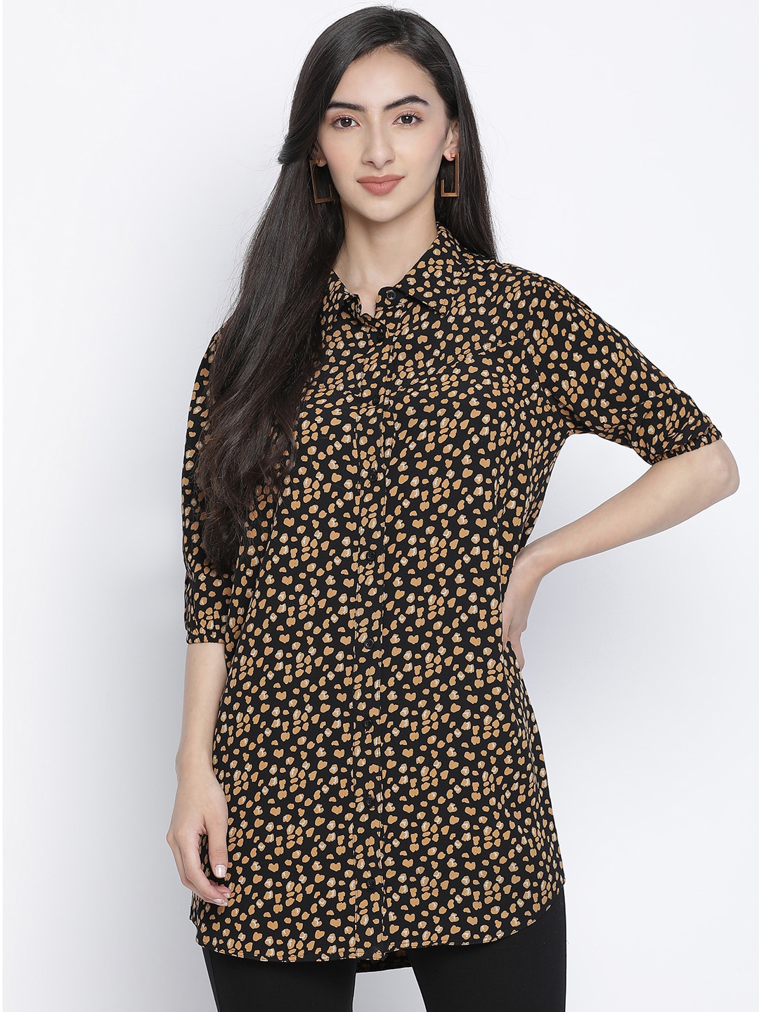

Oxolloxo Black & Brown Shirt Collar Printed Tunic