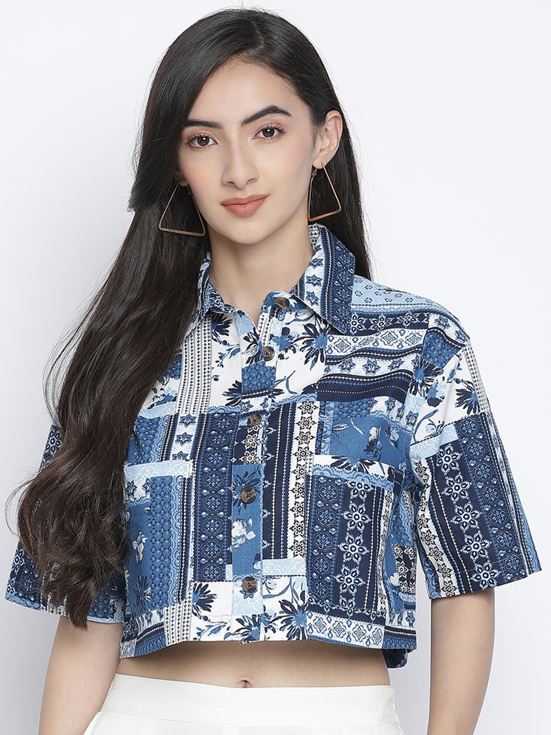 

Oxolloxo Women Blue Opaque Printed Cotton Casual Shirt