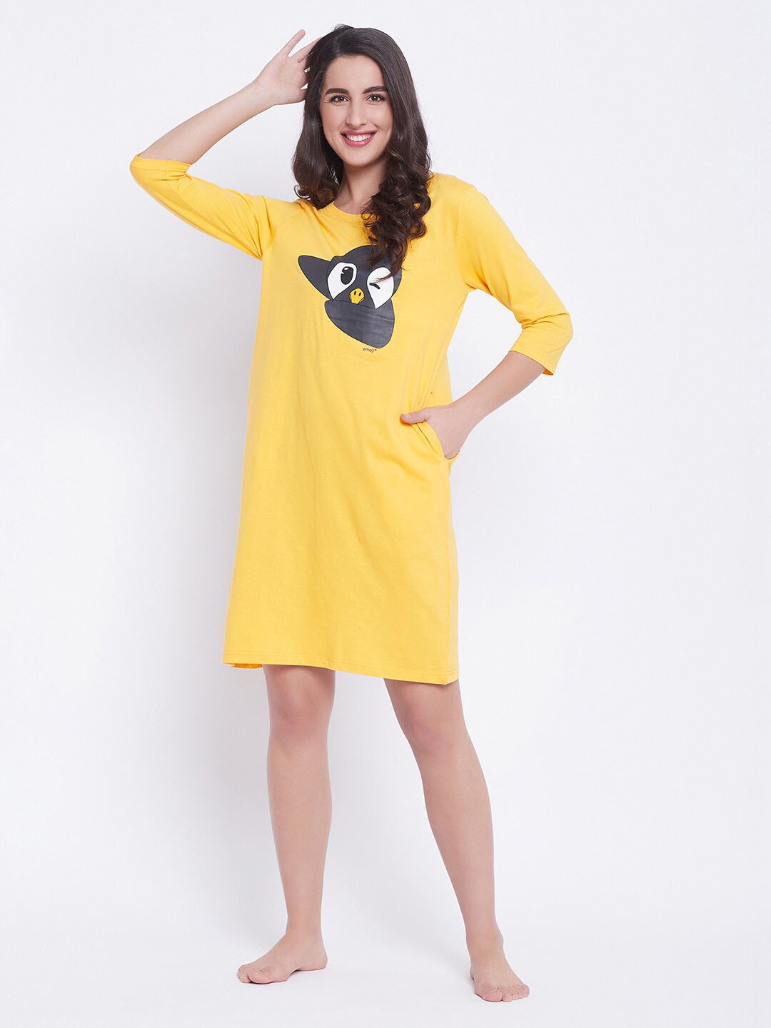 

Clovia Yellow Printed Nightdress