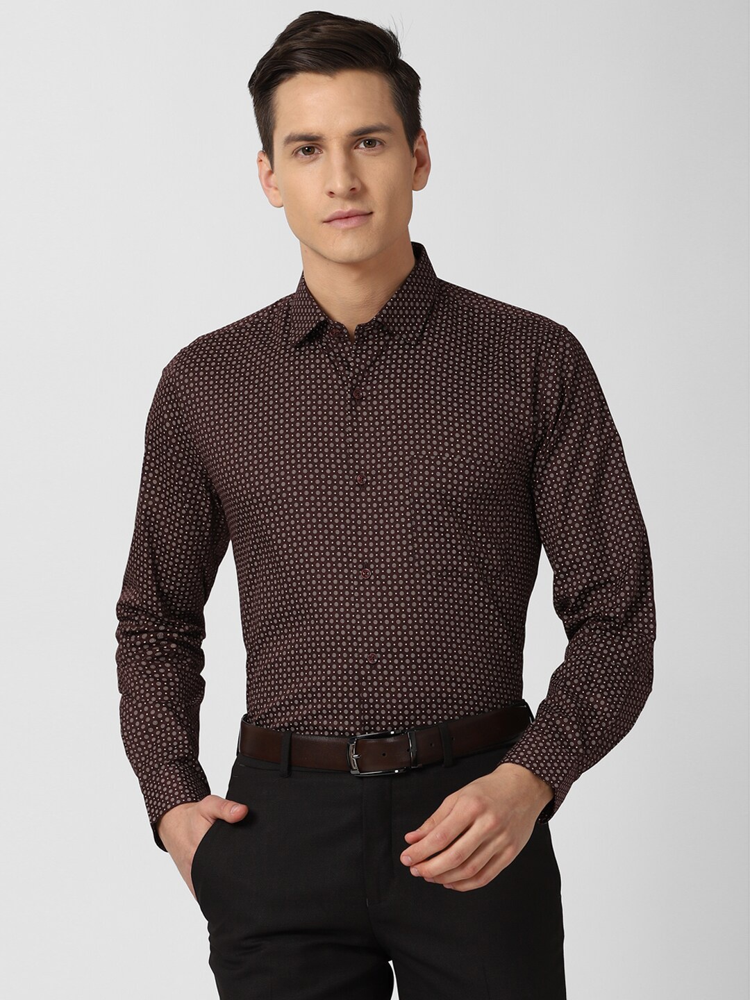 

Peter England Men Brown Slim Fit Opaque Printed Pure Cotton Formal Shirt