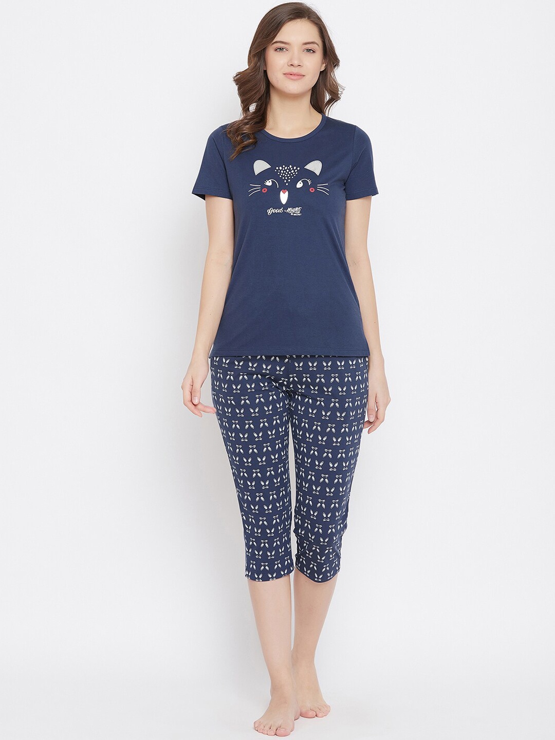 

MADAME M SECRET Women Blue & White Printed Night suit