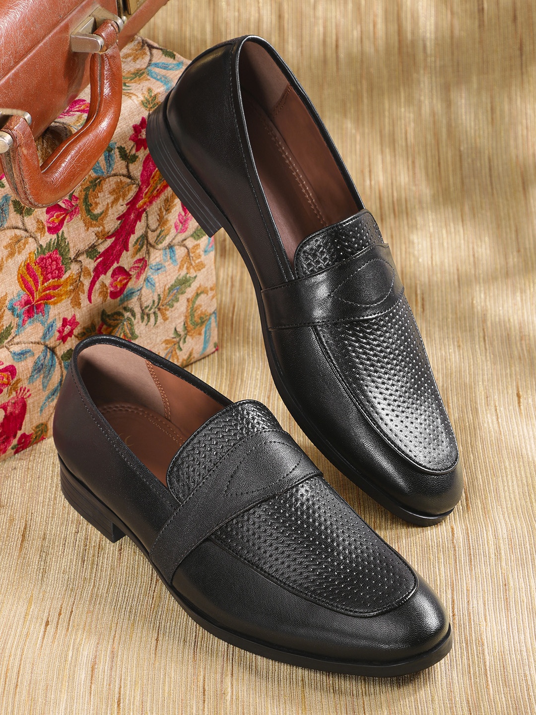 

House of Pataudi Men Black Textured Leather Handcrafted Formal Slip-Ons