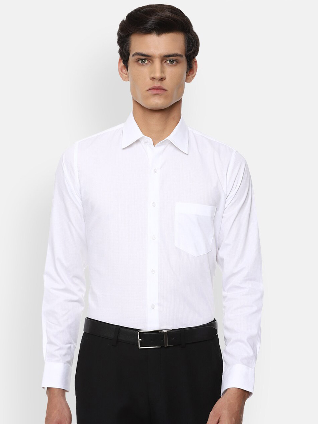 

Van Heusen Men White Solid Opaque Formal Shirt
