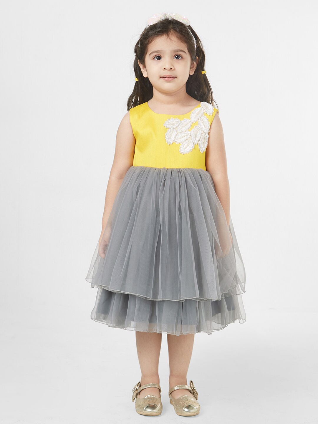 

TIC TAC TOE Grey & Yellow Midi Dress