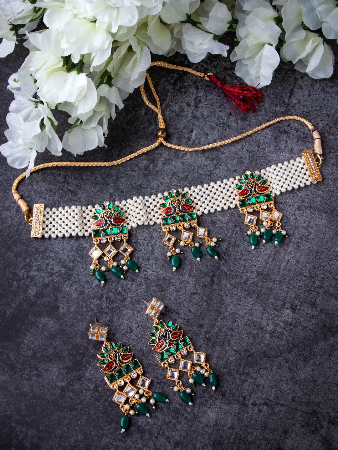 

MORKANTH JEWELLERY Gold-Plated Green & Red Stone Studded & Beaded Jewellery Set