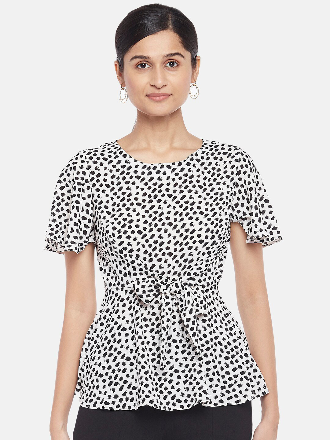 

Annabelle by Pantaloons White & Black Regular Top