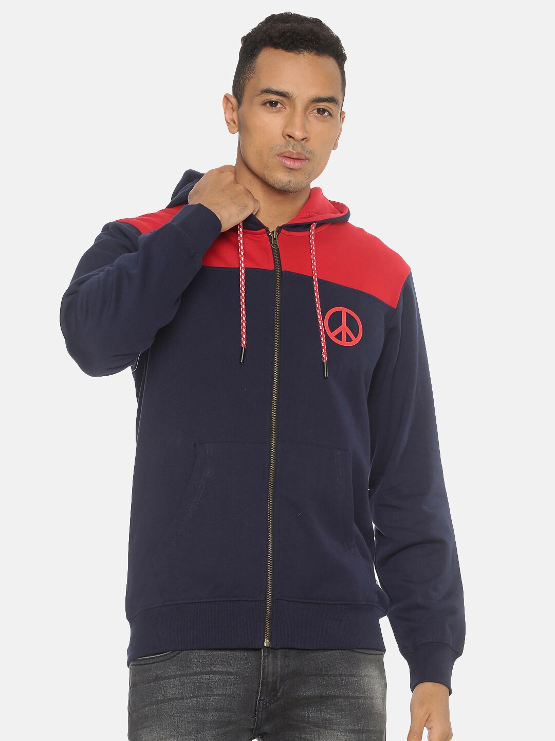 

Chennis Men Navy Blue Colourblocked Hooded Sweatshirt