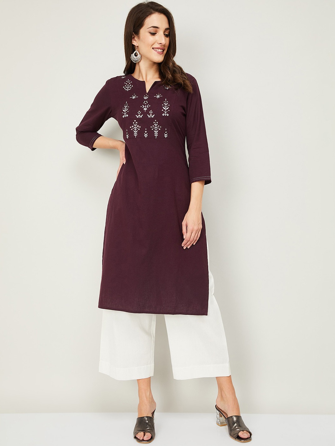 

Melange by Lifestyle Women Burgundy Yoke Design Mirror Work Pure Cotton Kurta