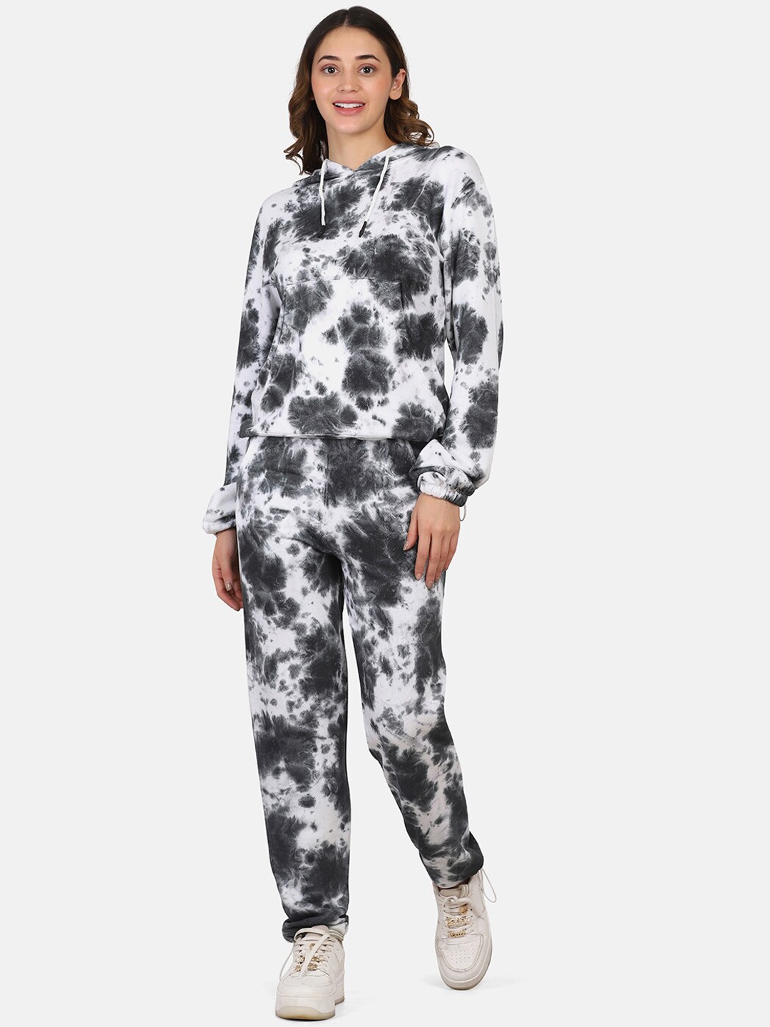 

Aesthetic Bodies Women Black & White Tie & Dye Pure Cotton Co-Ords