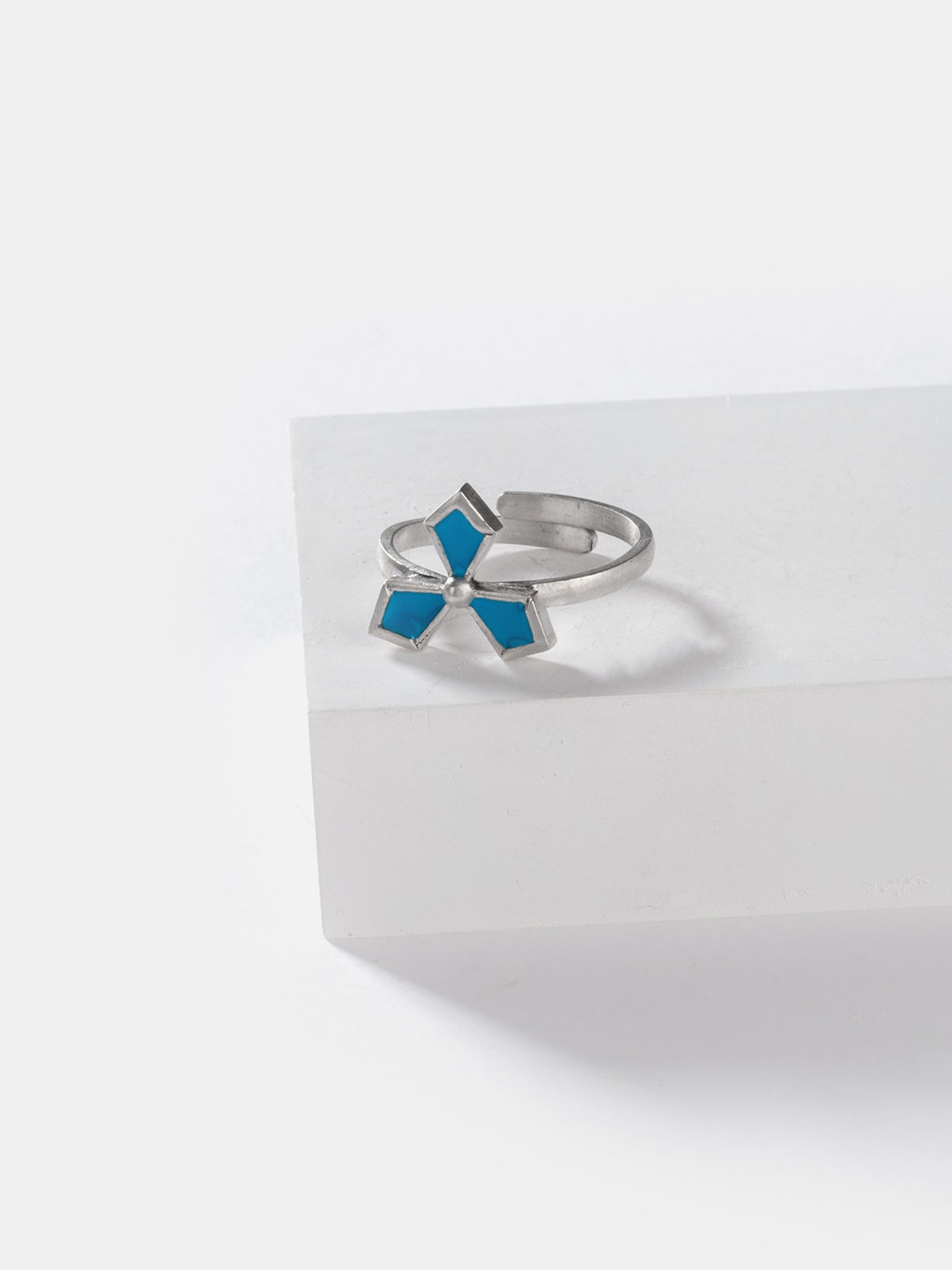 

SHAYA 925 Silver Antique Sesayana Sculpture Ring