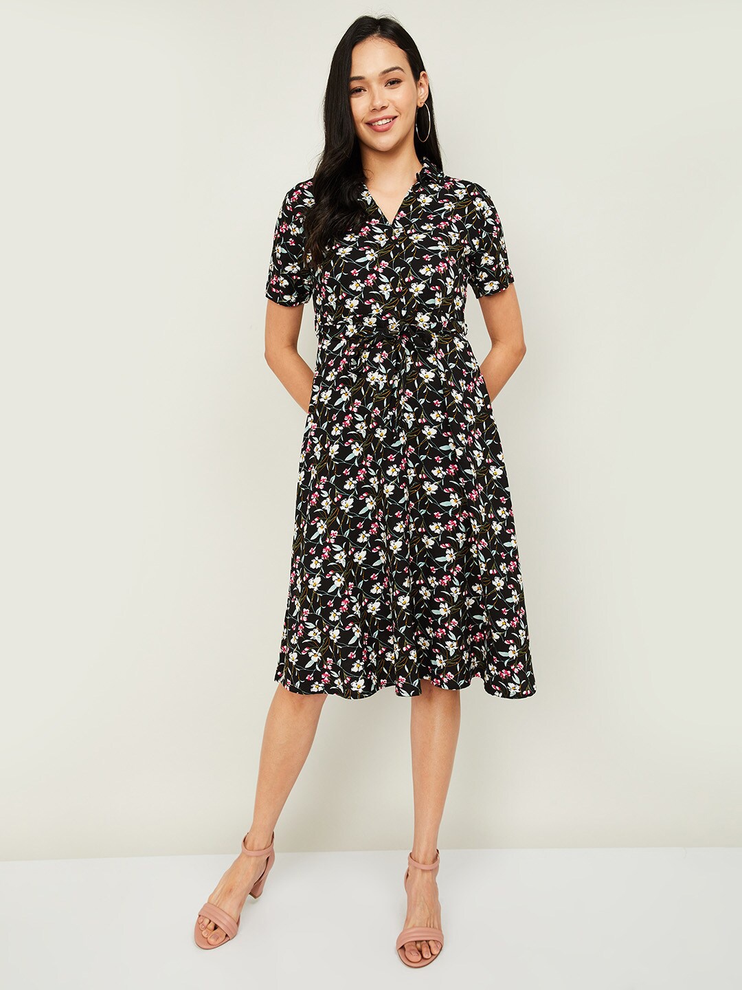 

CODE by Lifestyle Black Floral Dress