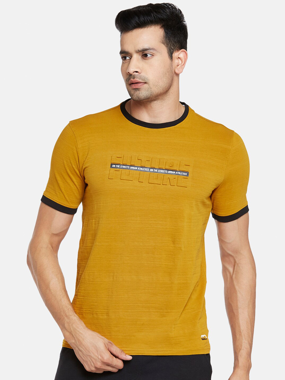 

Ajile by Pantaloons Men Mustard Yellow Typography Printed Slim Fit T-shirt