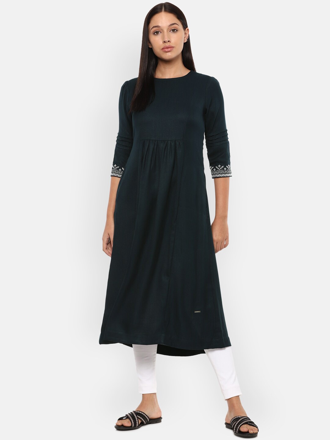 

Van Heusen Woman Green & White Tunic