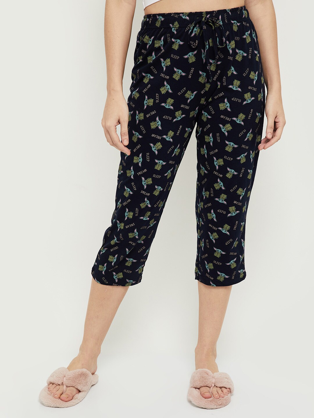 

max Women Navy Blue & Green Printed Pure Cotton Capris