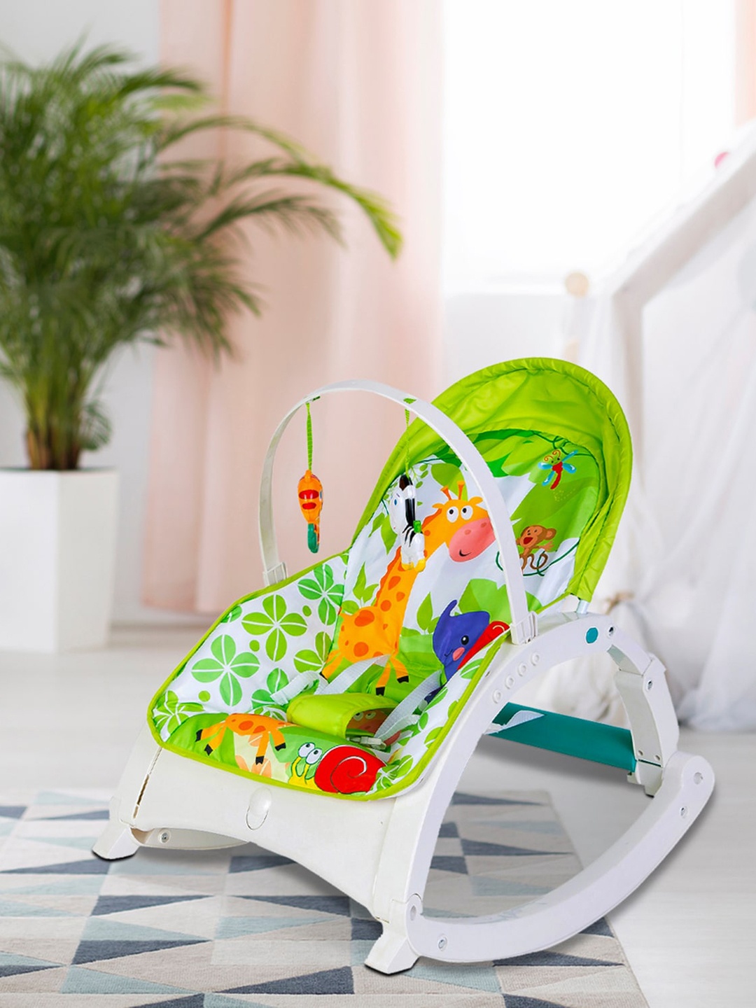 

Baby Moo Green Portable Swing