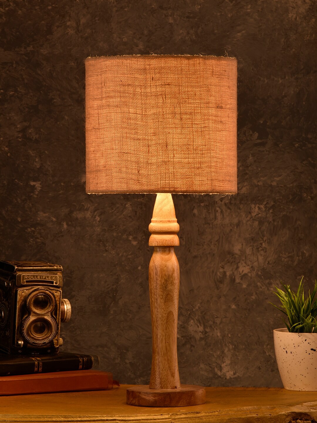 

green girgit Brown Round Lamp with Jute Shade