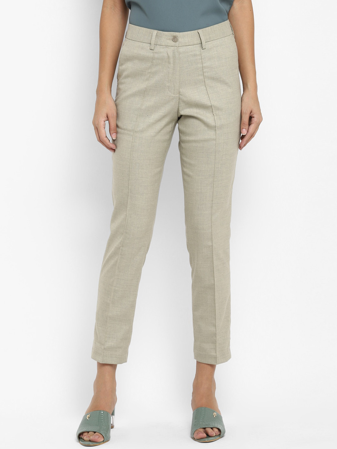 

LAMOURE BY RED CHIEF Women Cream Coloured Solid Cropped Cigarette Trousers