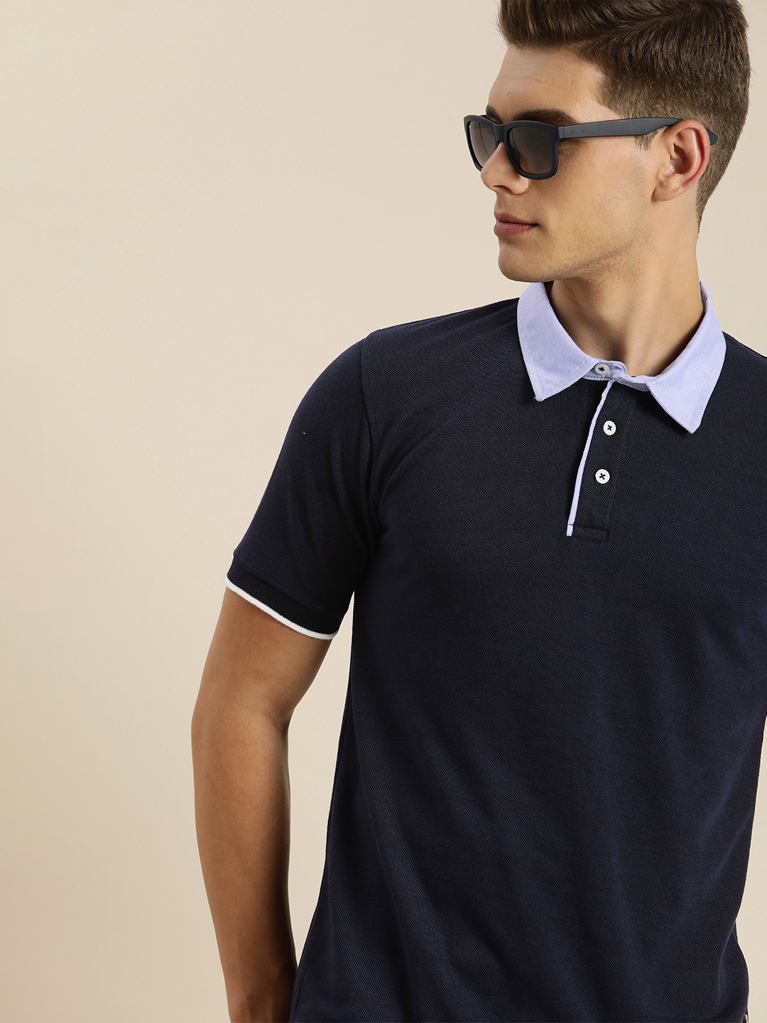 

INVICTUS Men Navy Blue Solid Regular Fit Polo Collar Casual T-shirt