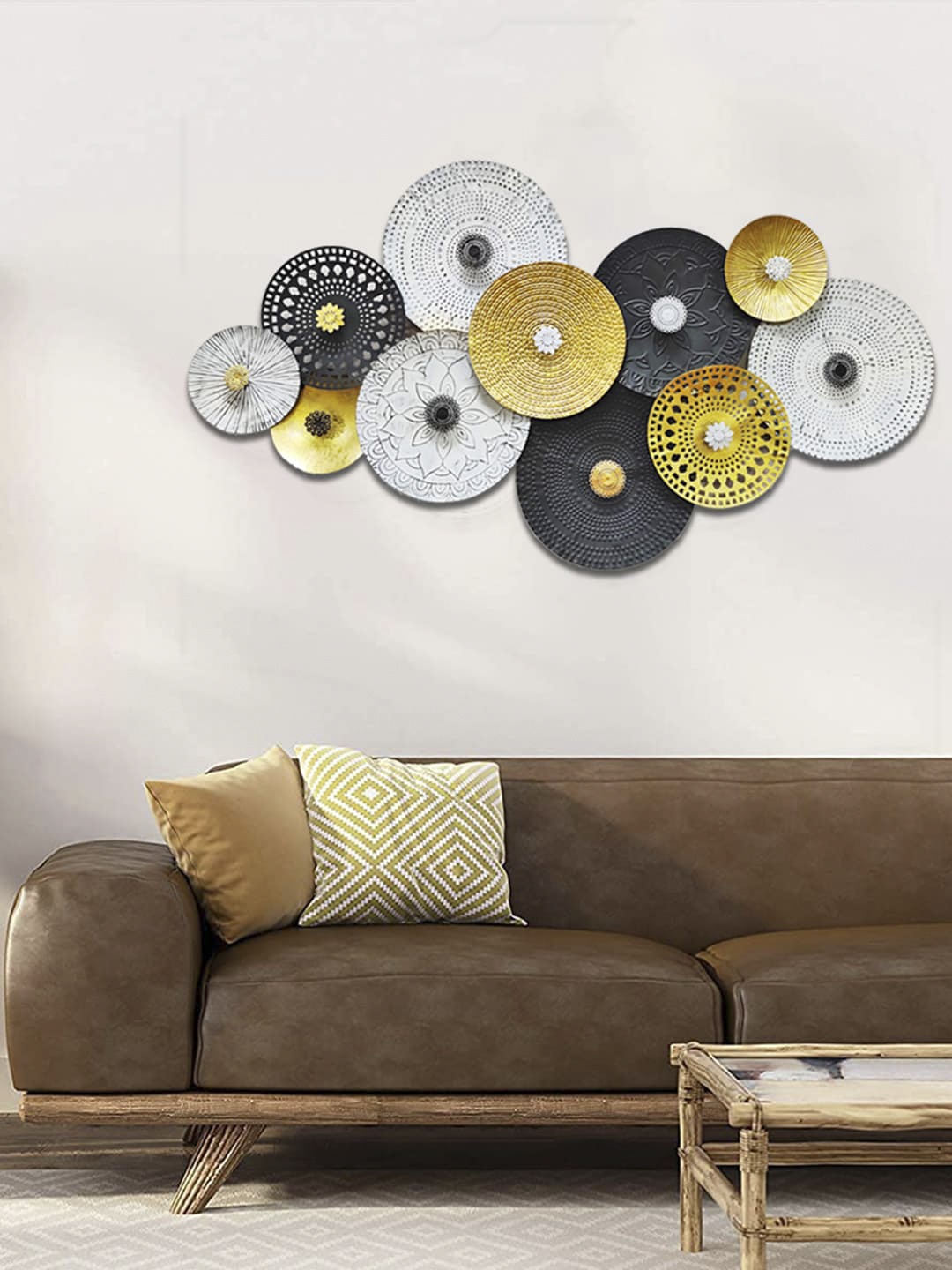 

Wembley Toys Gold-Toned & Grey Abstract Plates Metal Wall Decor