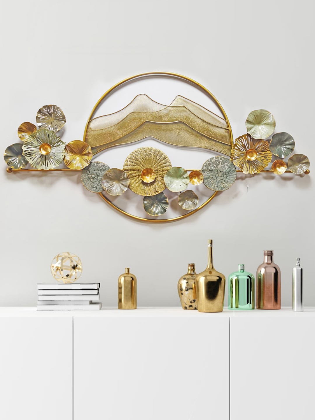 

Wembley Toys Brown & Bronze-Toned Art Wall Hanging Decor