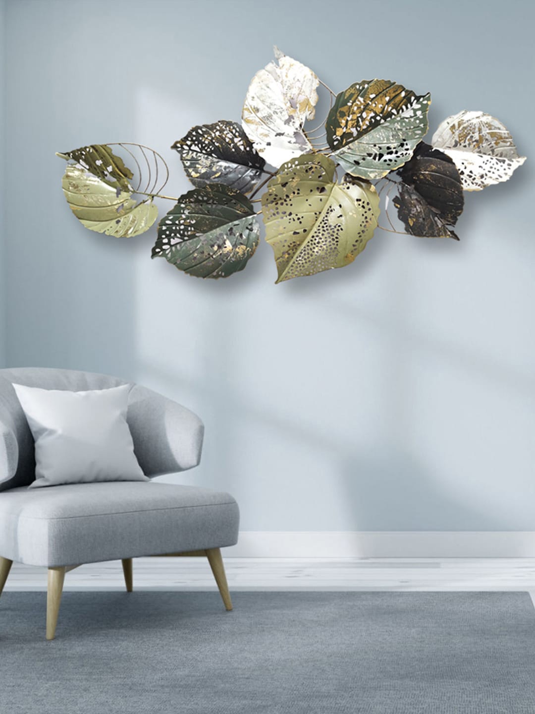 

Wembley Toys Green & White Big Leaves Wall Decor
