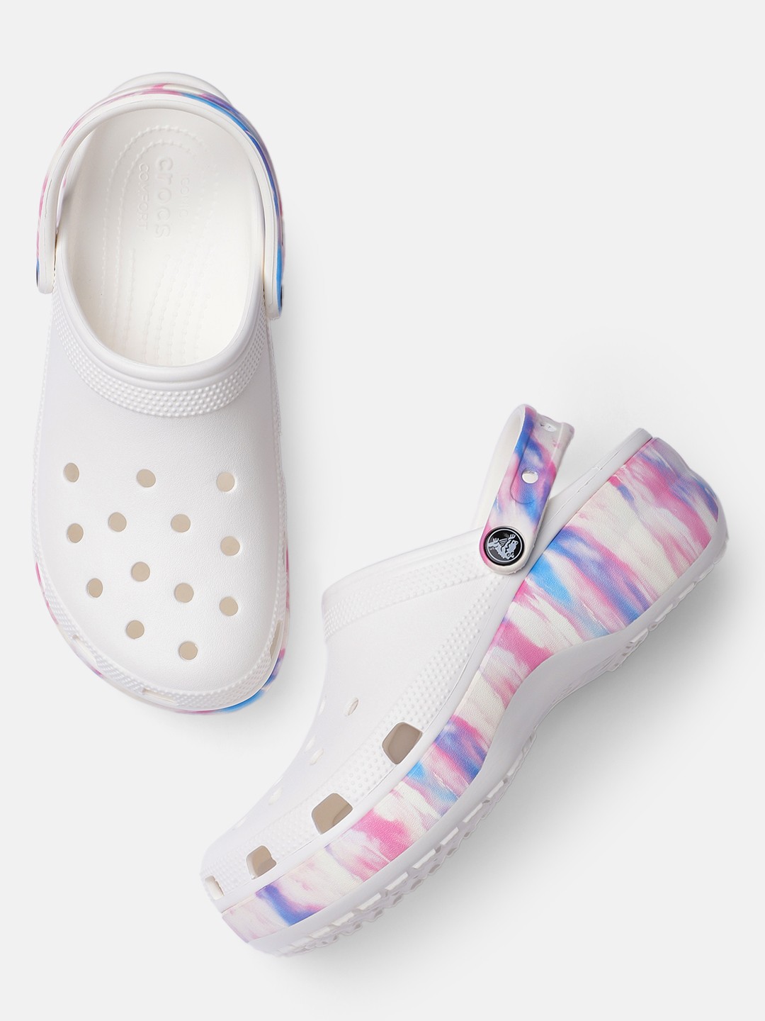 

Crocs Women White Classic Platform Dream Clogs