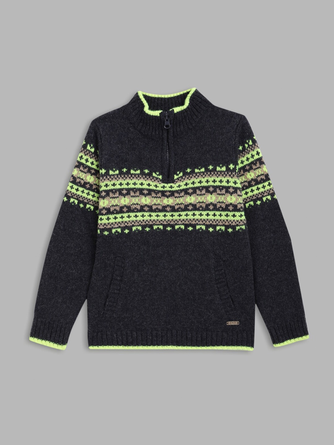 

Blue Giraffe Boys Black & Lime Green Printed Pure Cotton Pullover