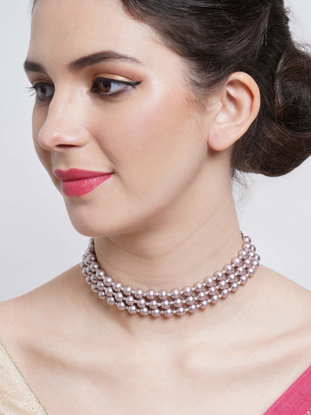 

KARATCART Woman Silver Pearl Beaded Handcrafted Necklace