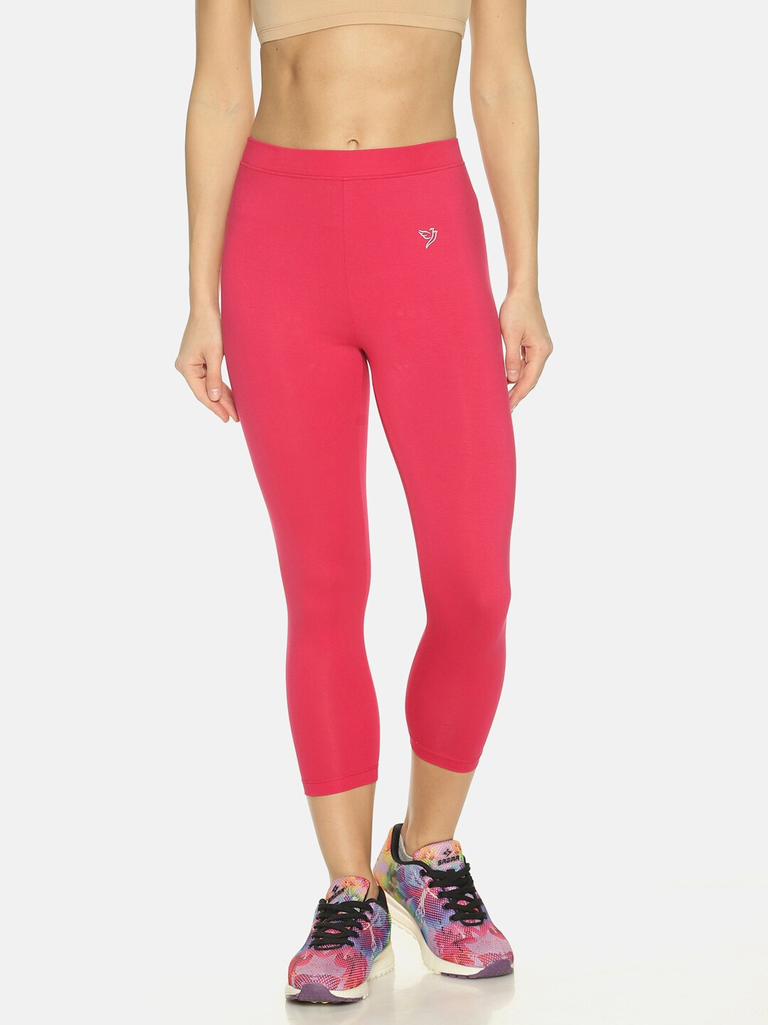 

TWIN BIRDS Women Solid Skinny Fit Three-Fourth Length Stretch Cotton Capris, Pink