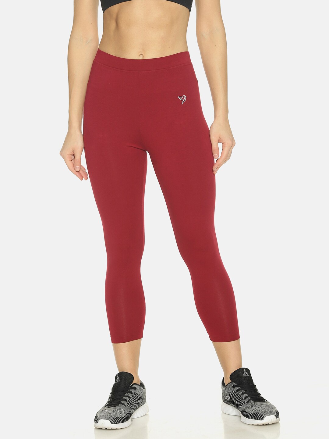 

TWIN BIRDS Women Solid Skinny Fit Three-Fourth Length Stretch Cotton Capri Legging, Maroon