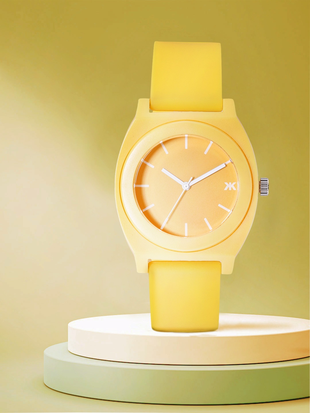 

Kook N Keech Men Yellow Dial & Straps Analogue Watch