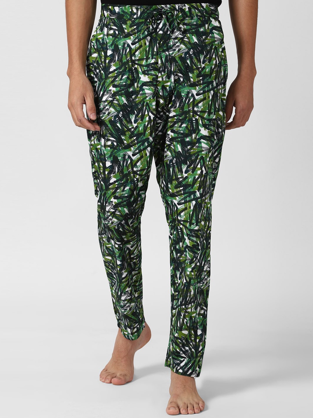 

Peter England Men Green & White Printed Pure Cotton Loose-Fit Lounge Pants