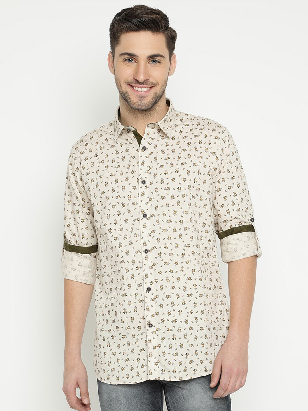 

V2 Value & Variety Men Beige & Yellow Opaque Printed Cotton Casual Shirt