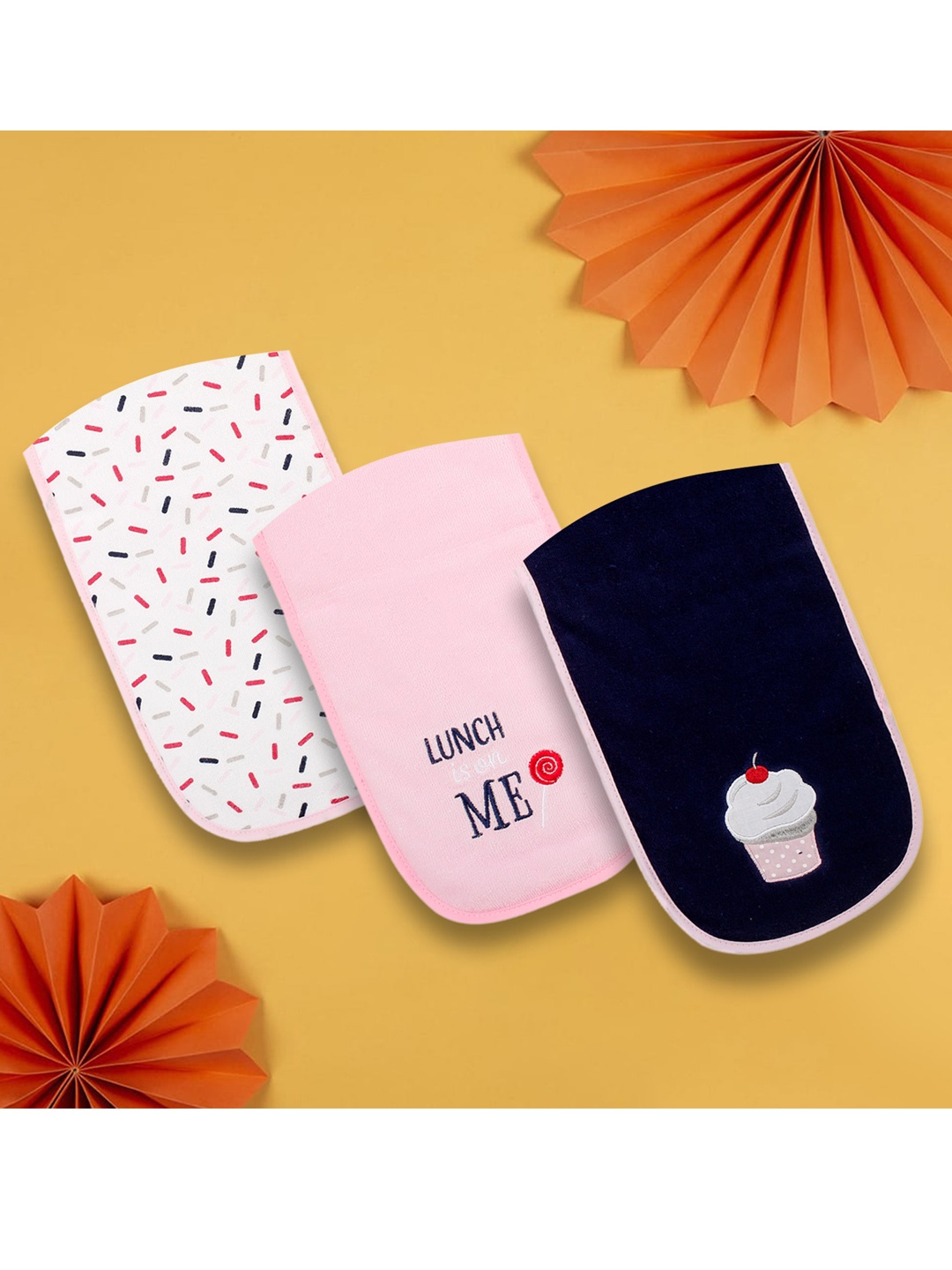 

Baby Moo Set of 3 Multi Printed Burp Cloths, Pink