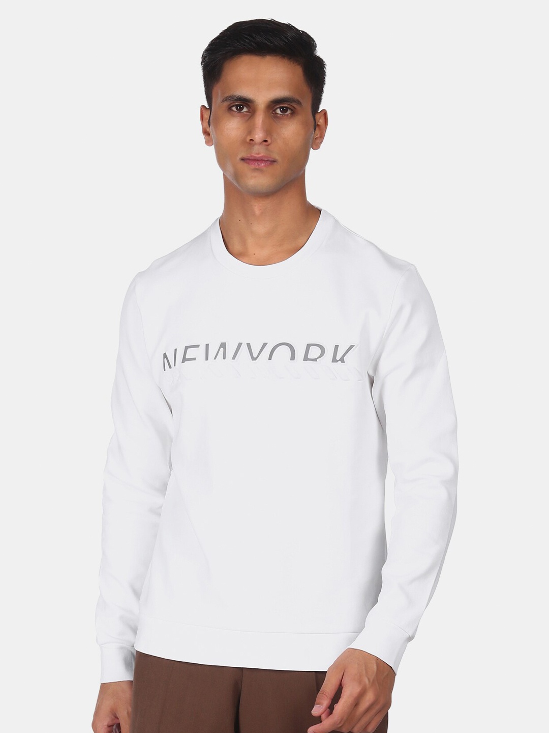 

Arrow New York Men White Sweatshirt