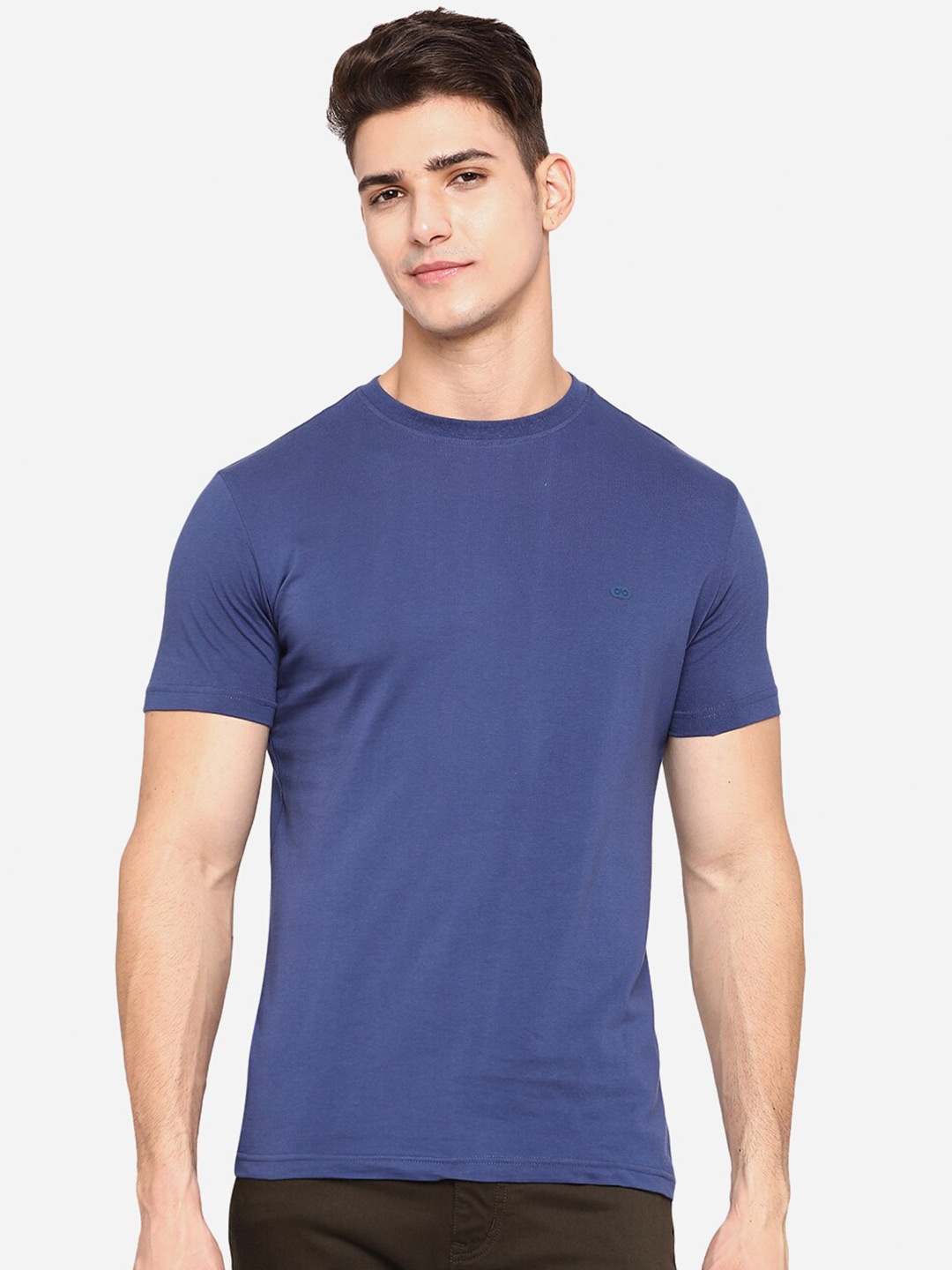 

JADE BLUE Men Blue Raw Edge Slim Fit T-shirt