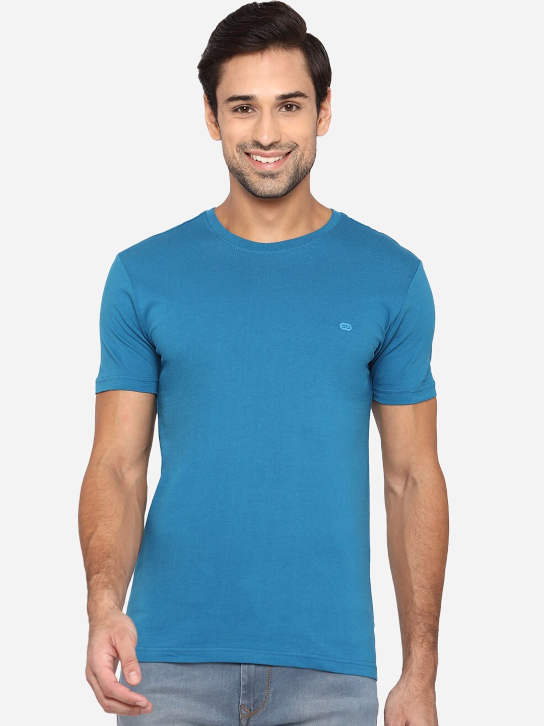 

JADE BLUE Men Blue Slim Fit T-shirt
