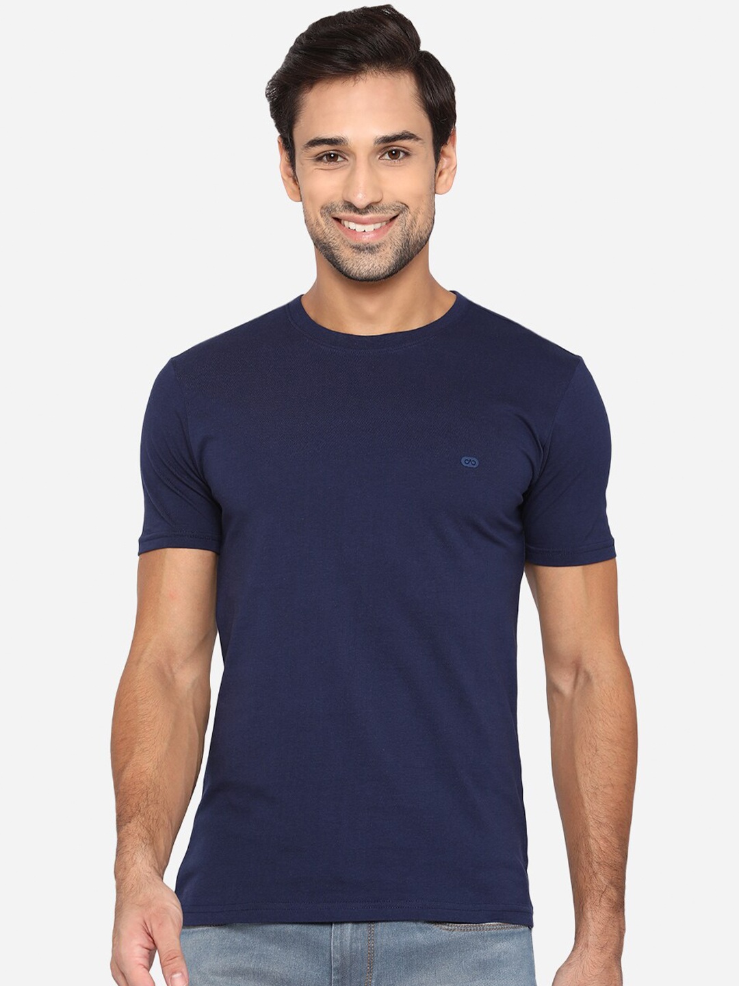 

JADE BLUE Men Blue Slim Fit T-shirt
