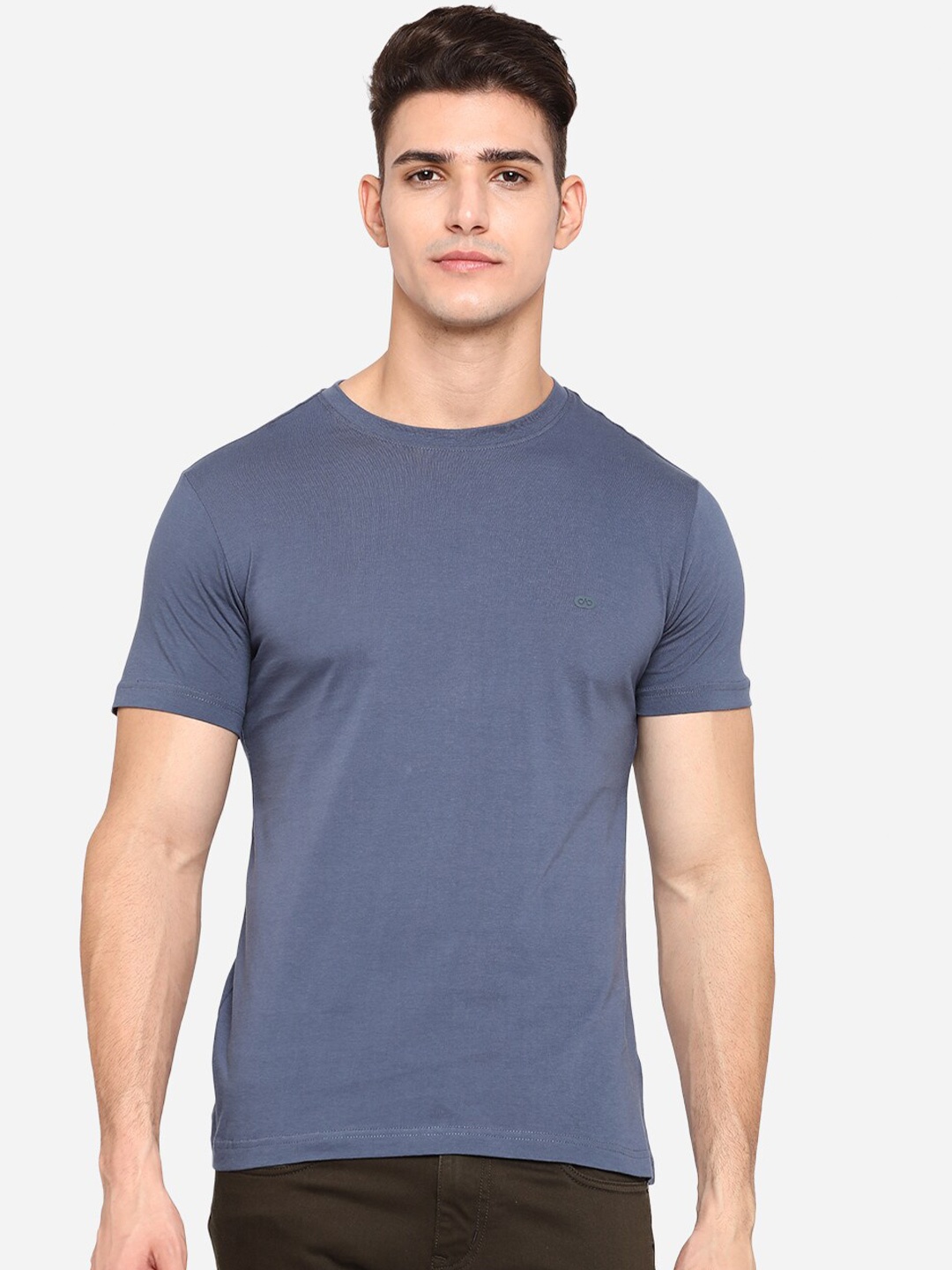 

JADE BLUE Men Blue Pure Cotton Slim Fit T-shirt