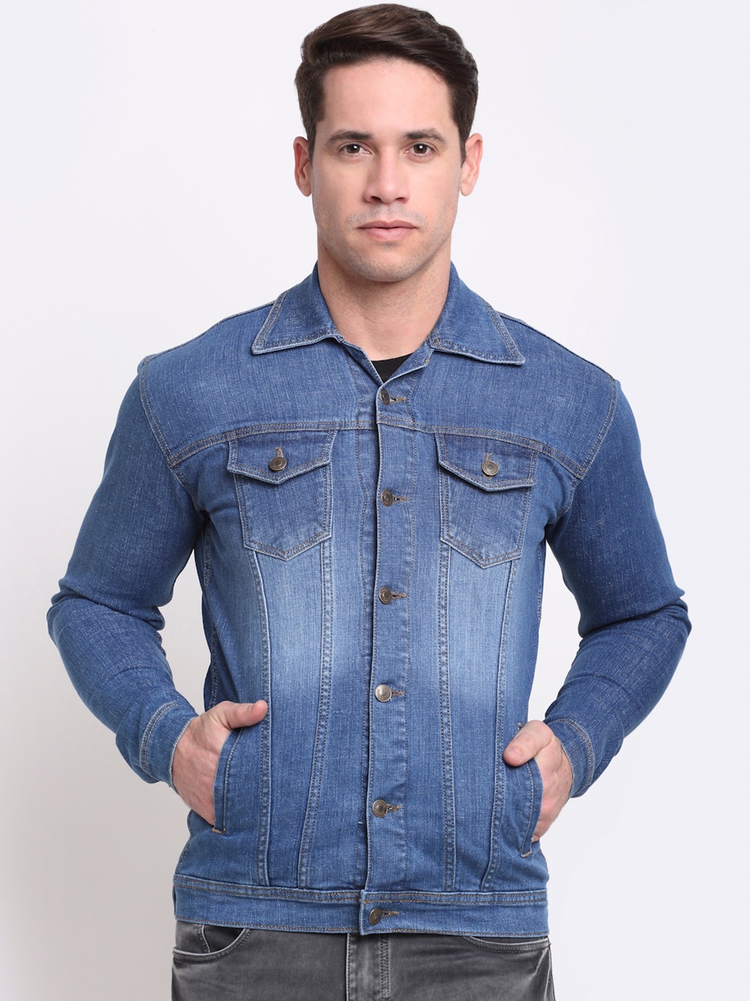 

Rodamo Men Blue Washed Checked Denim Jacket