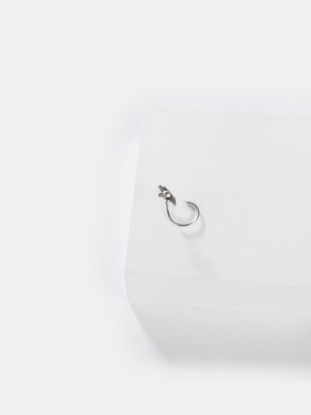 

SHAYA Silver-Toned 925 Oxidised Matte Silver Tribal Nose Pin