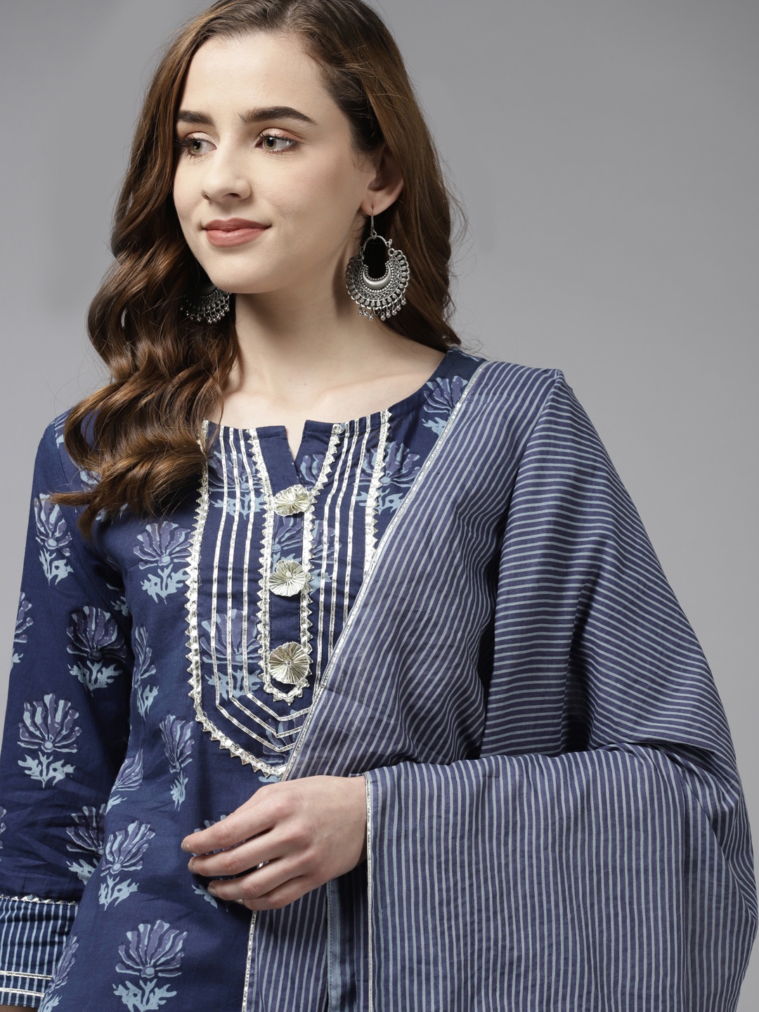 

Yufta Women Navy Blue Ethnic Motifs Printed Gotta Patti Pure Cotton Kurta with Palazzos & With Dupatta