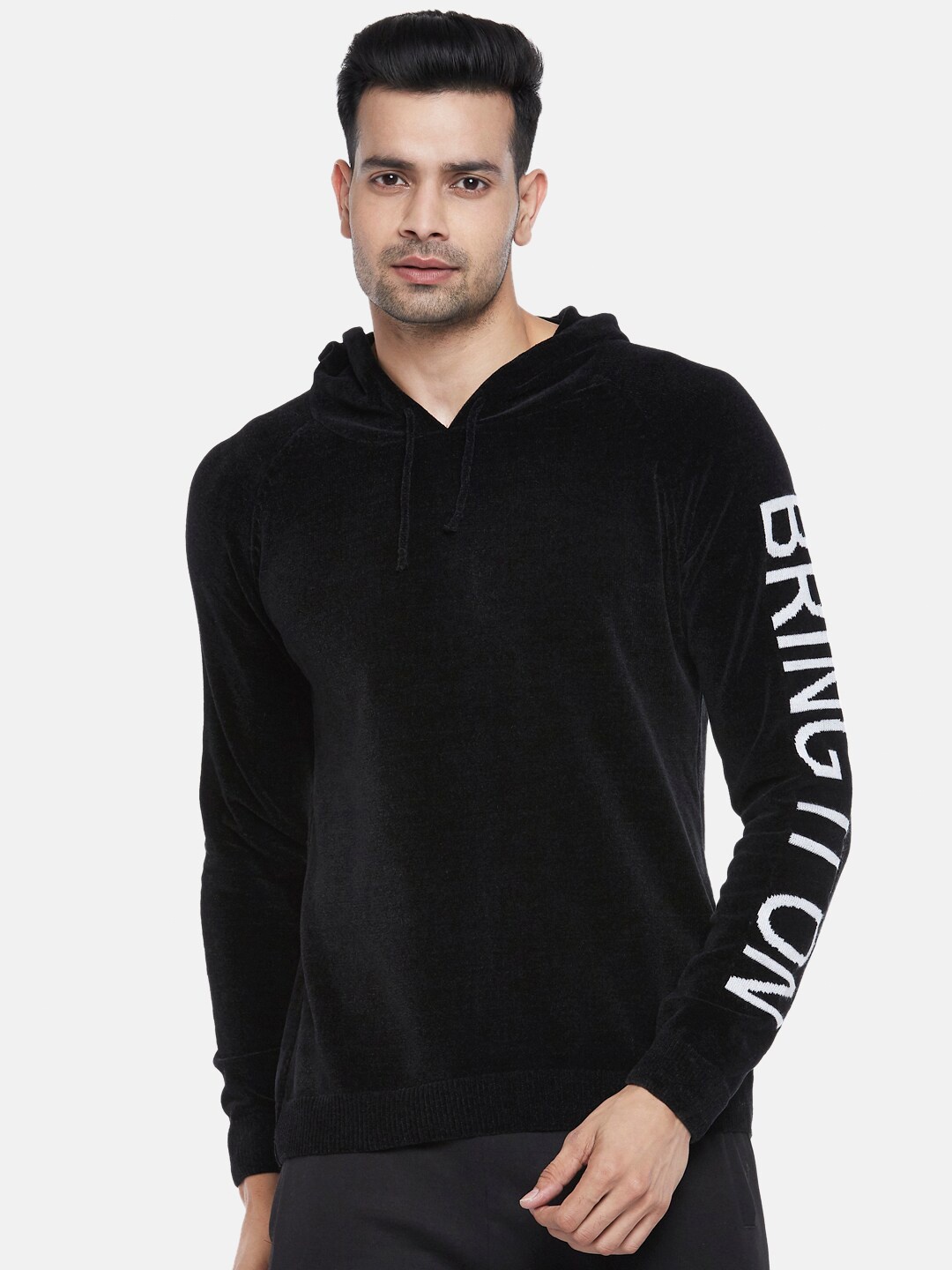 

People Men Black & White Typography Printed Pullover
